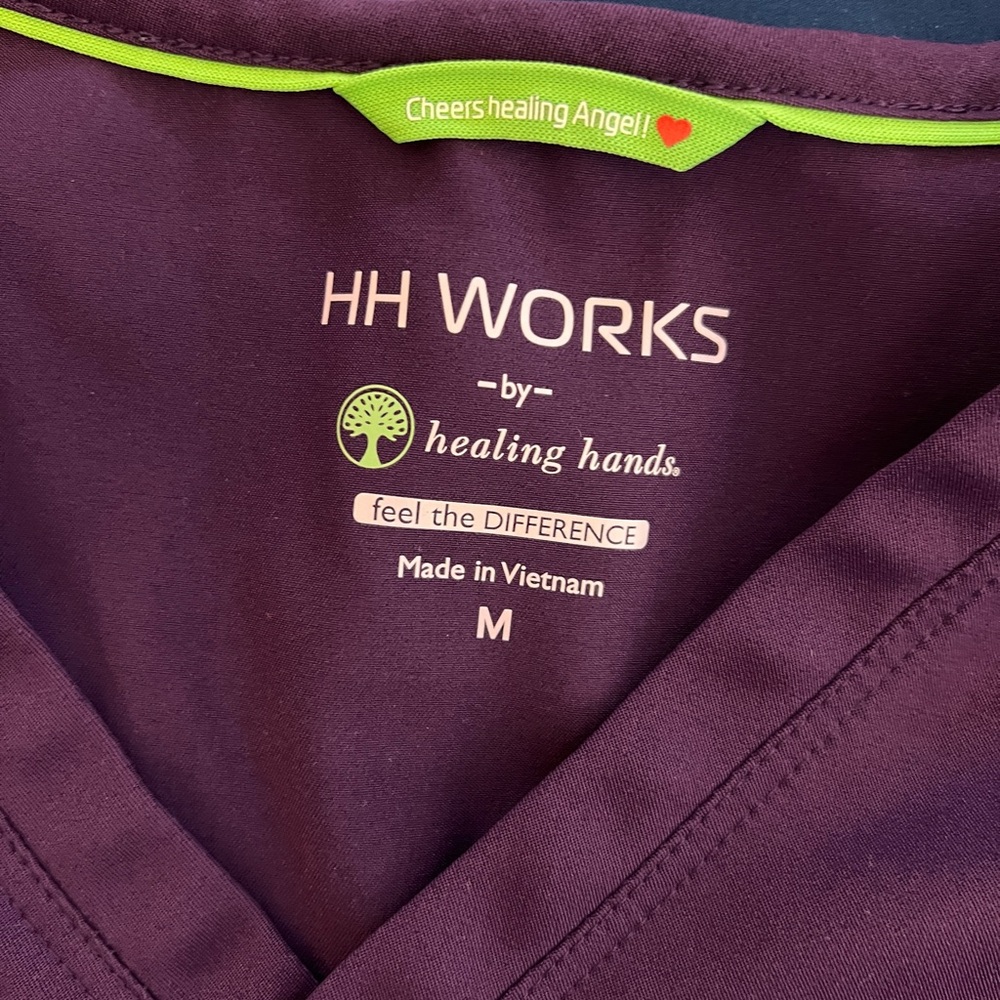 FOUR Scrub Tops - Picture 2 of 2